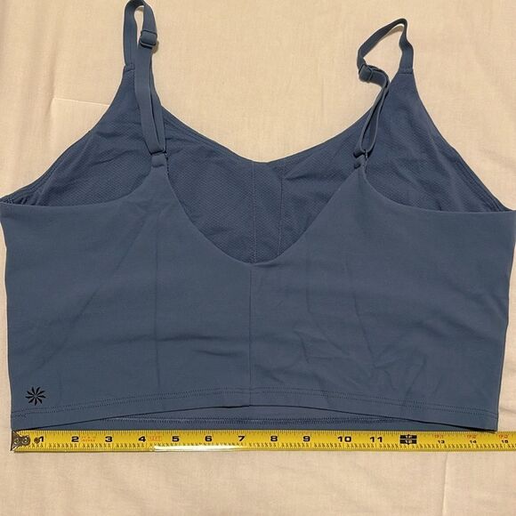 NWOT Athleta Elation V-Neck Crop Women’s A-C in Cottage Blue Size L - Picture 13 of 16